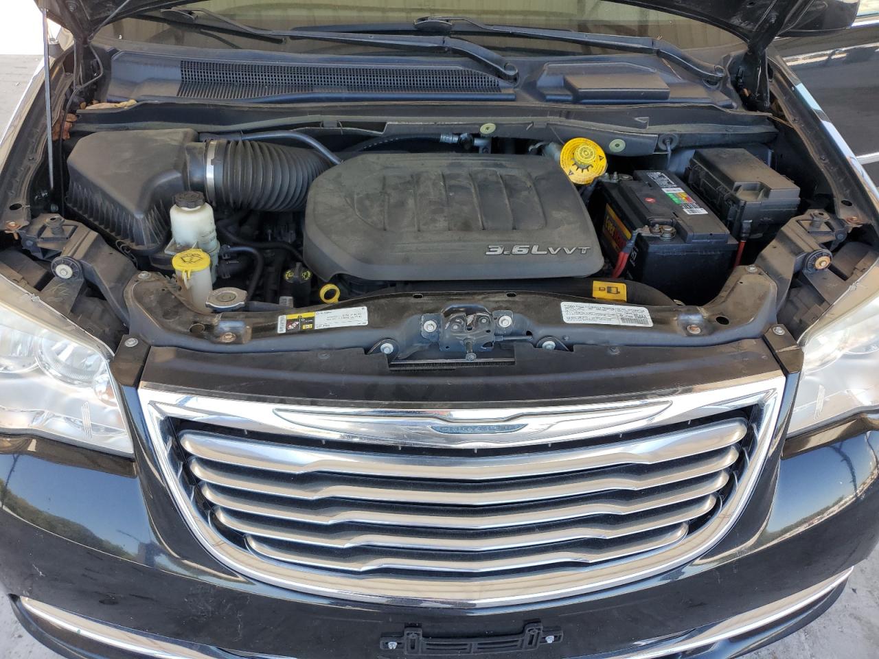 2014 Chrysler Town & Country Touring VIN: 2C4RC1BG3ER402736 Lot: 86239435