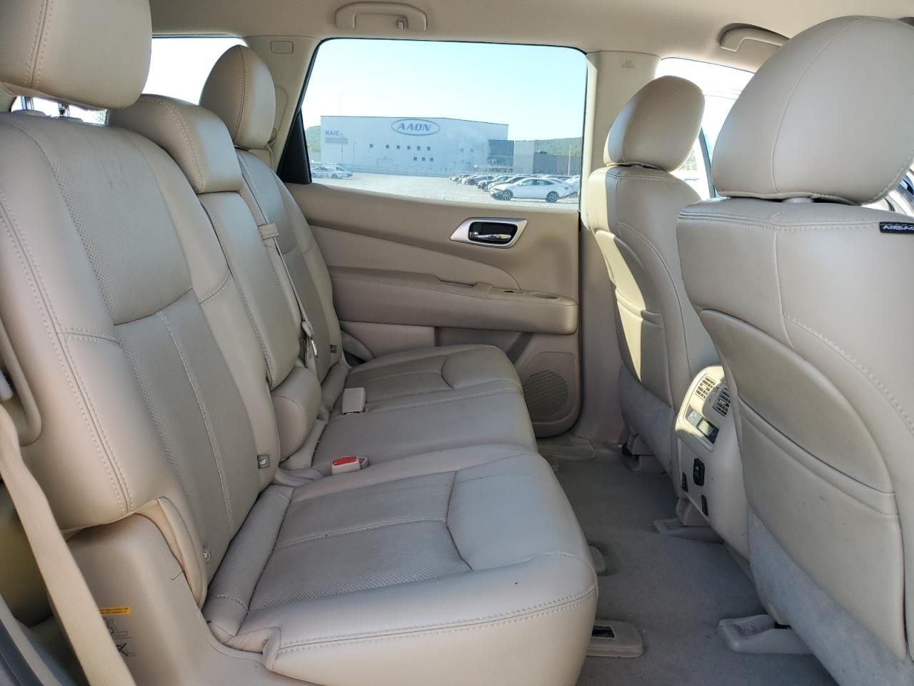 2014 Nissan Pathfinder S VIN: 5N1AR2MM4EC711107 Lot: 82232645