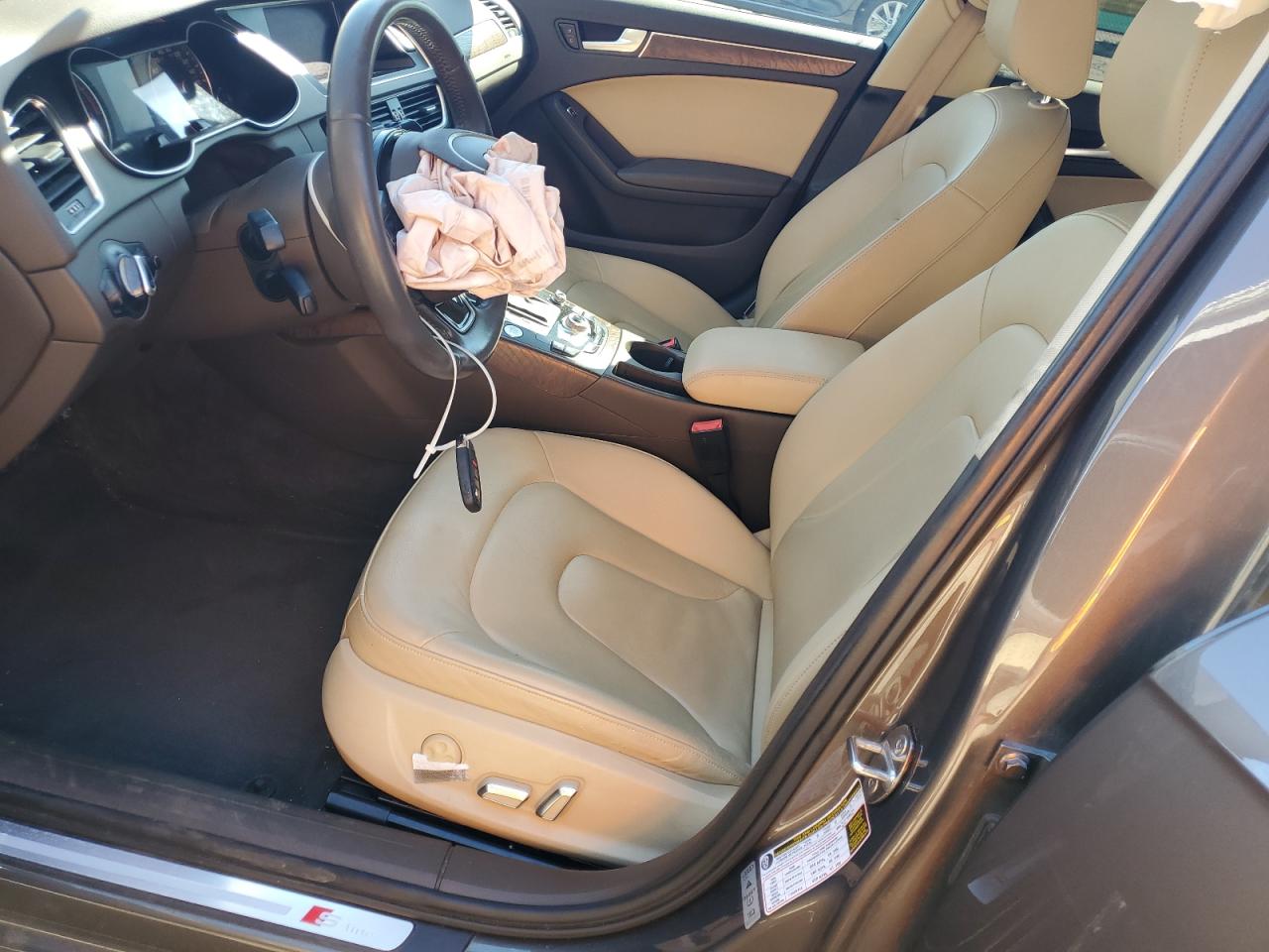 2015 Audi A4 Premium Plus VIN: WAUEFAFL2FN013403 Lot: 85339635