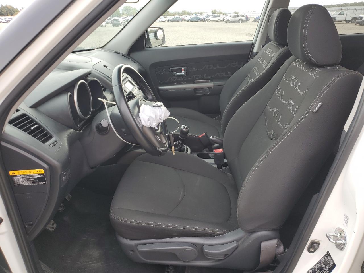 2013 Kia Soul + VIN: KNDJT2A66D7523045 Lot: 82407275