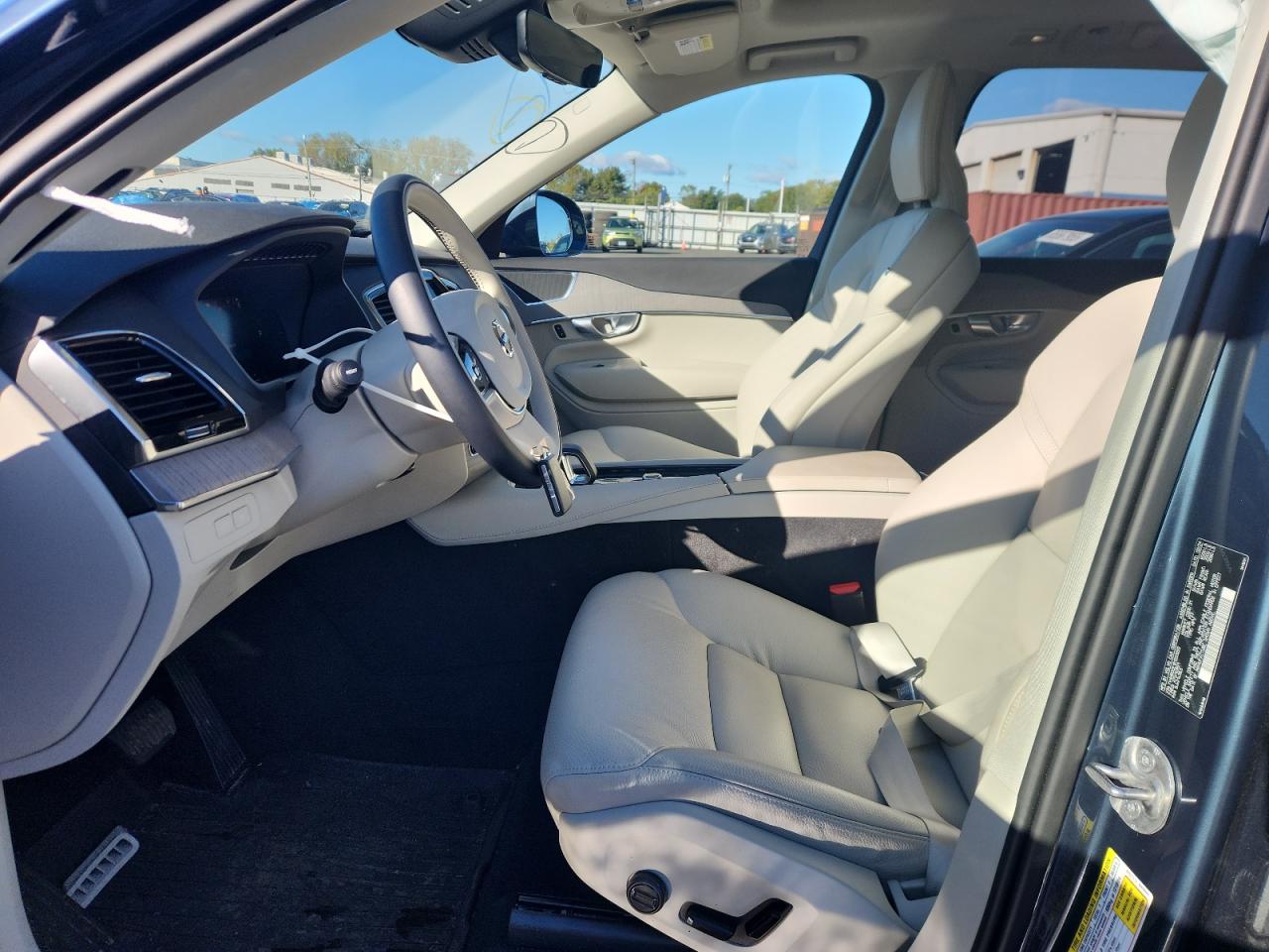 2024 Volvo Xc90 Plus VIN: YV4H60CE1R1233222 Lot: 85590825