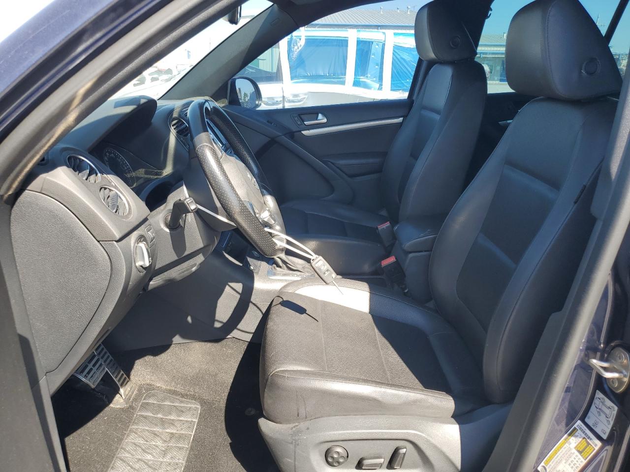 2016 Volkswagen Tiguan S VIN: WVGAV7AX7GW036622 Lot: 84413245