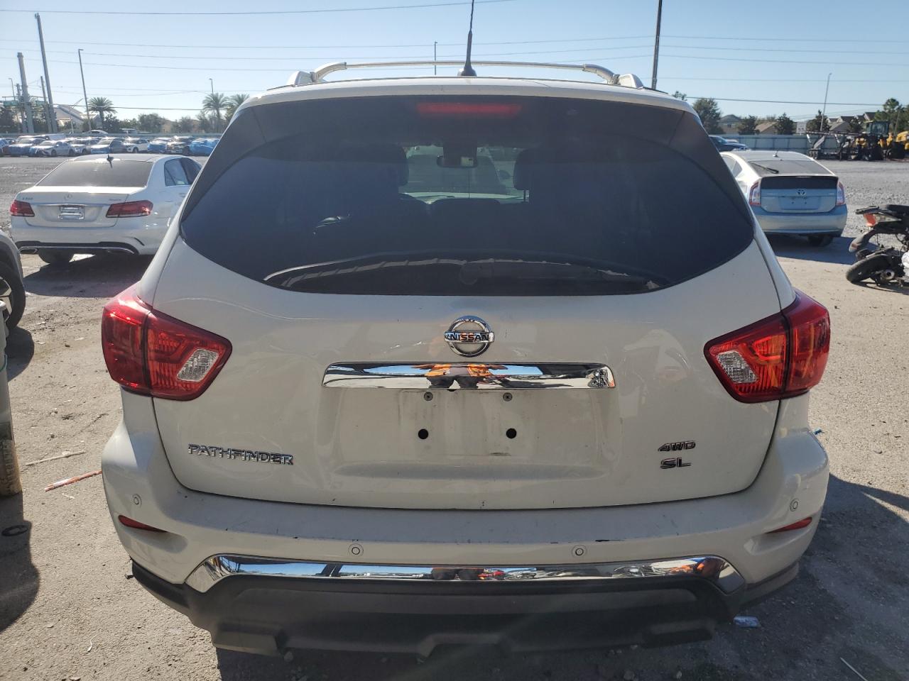 2017 Nissan Pathfinder S VIN: 5N1DR2MM8HC695527 Lot: 86519155