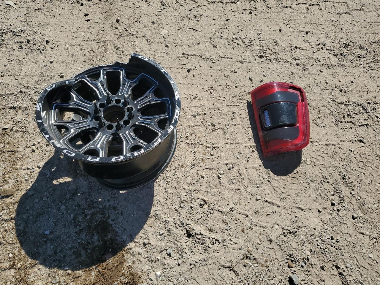 2021 Ram 1500 Laramie VIN: 1C6SRFJT5MN599617 Lot: 84061335