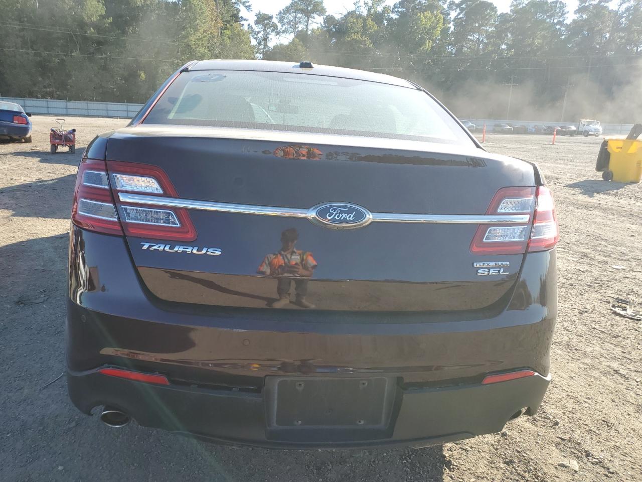 2018 Ford Taurus Sel VIN: 1FAHP2E86JG105164 Lot: 86480045