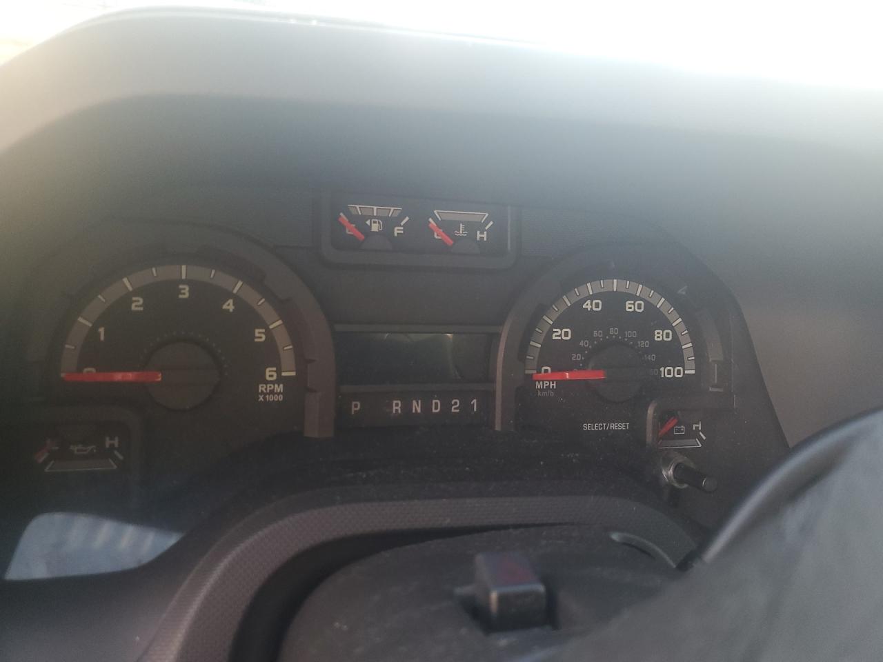 2009 Ford Econoline E350 Super Duty Wagon VIN: 1FBNE31L69DA18126 Lot: 89825095