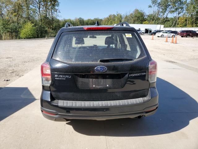  SUBARU FORESTER 2018 Черный