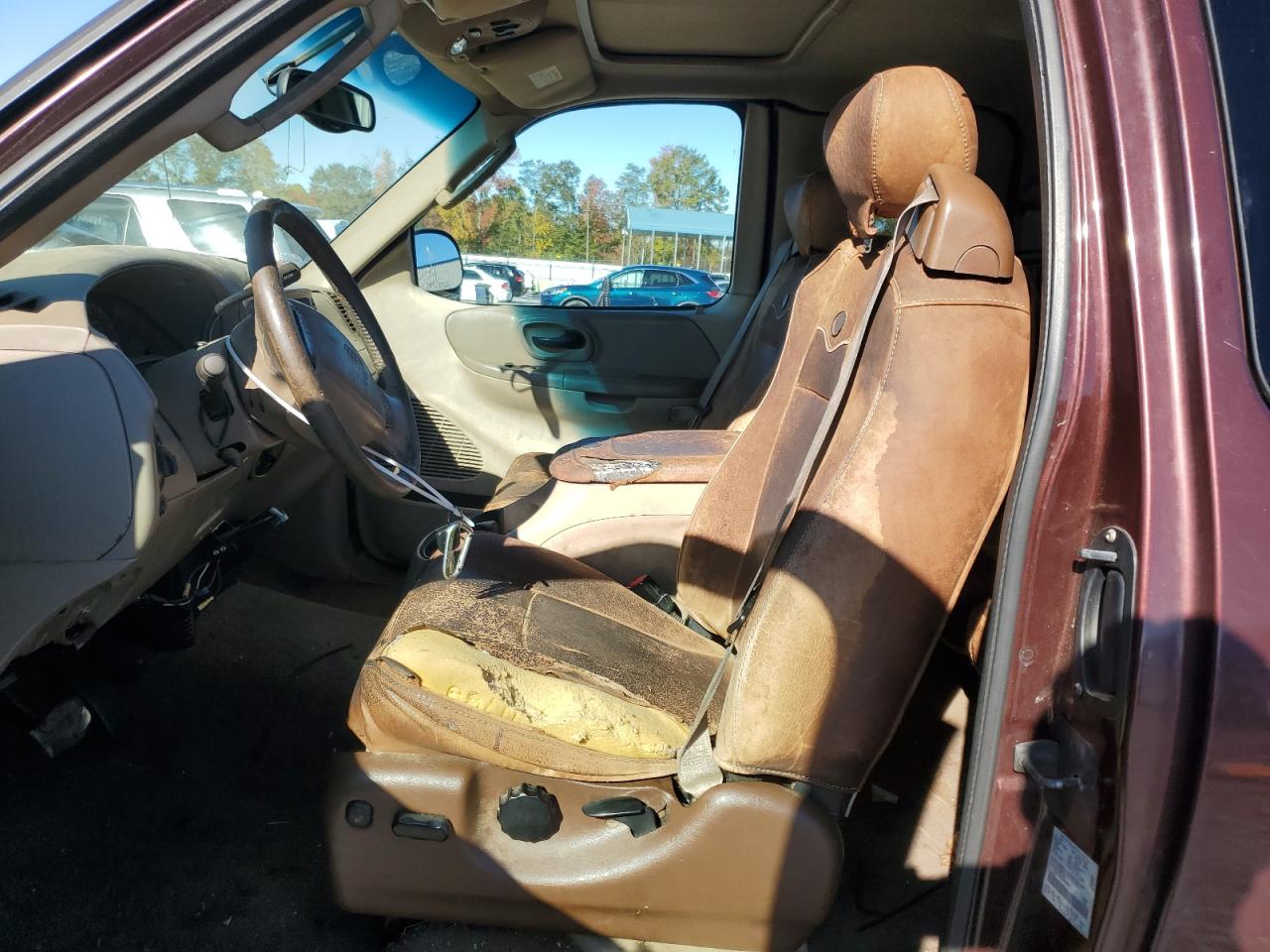 2002 Ford F150 VIN: 1FTRX17W52KE00985 Lot: 90618475