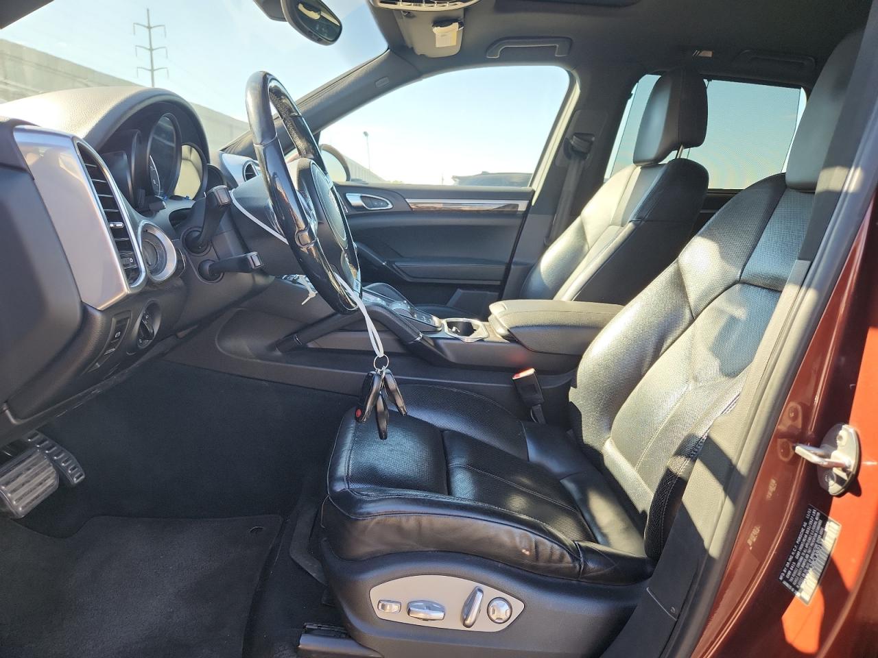 2012 Porsche Cayenne S Hybrid VIN: WP1AE2A28CLA92137 Lot: 82252775