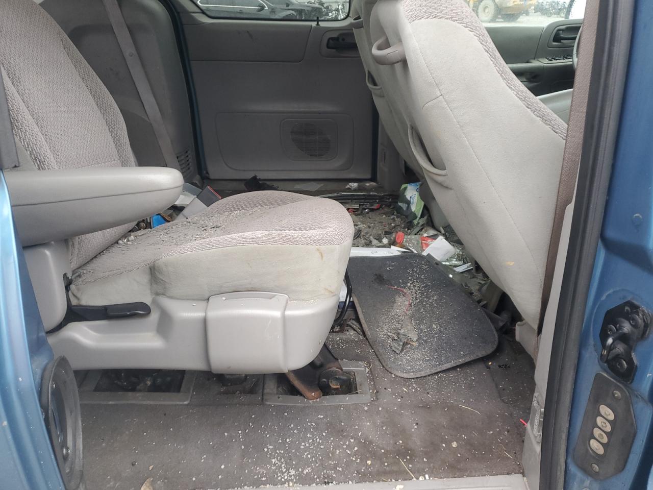 2003 Ford Windstar Se VIN: 2FMZA52443BB61032 Lot: 82552205