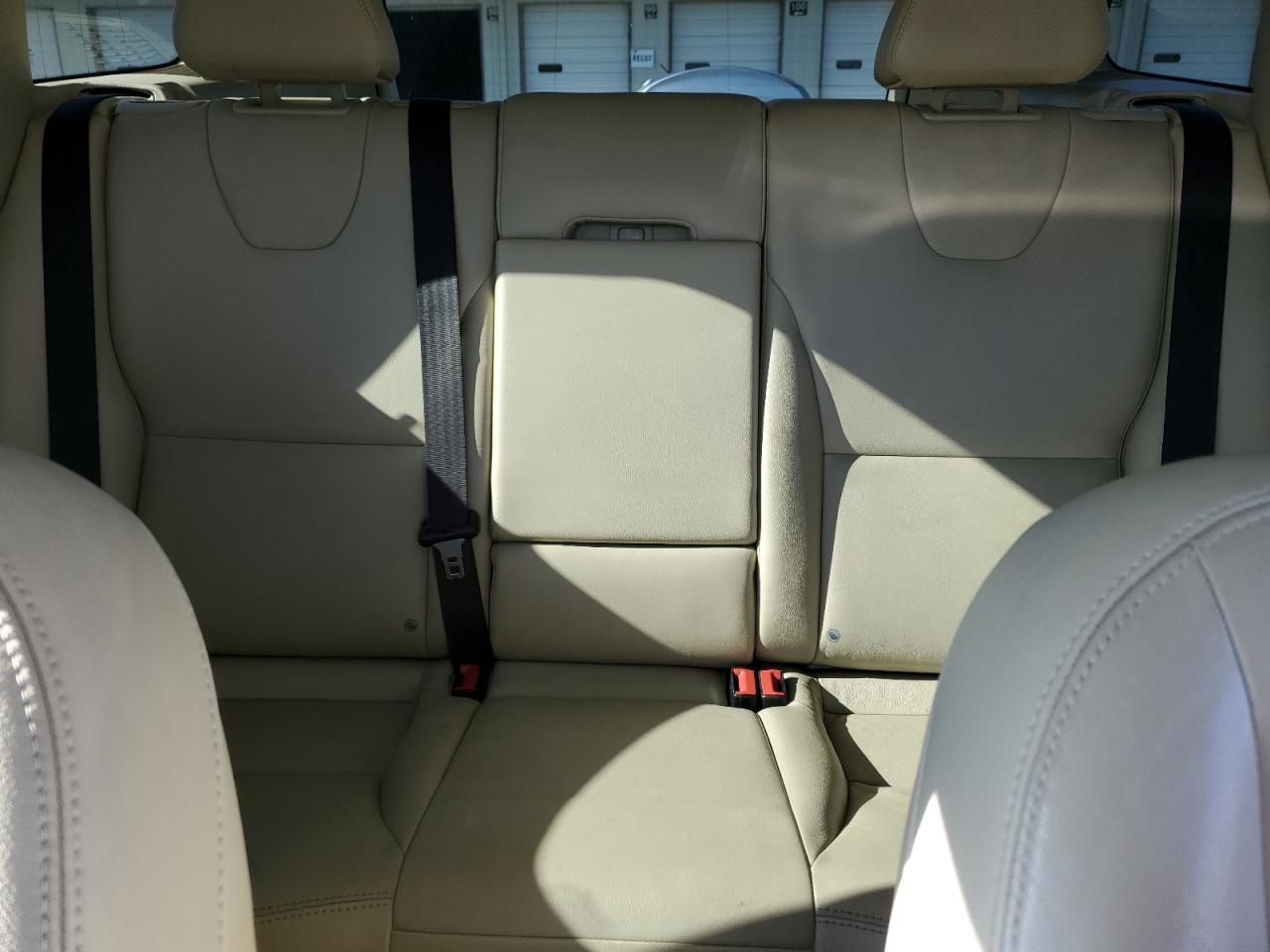 2016 Volvo Xc60 T5 Premier VIN: YV440MDK1G2782874 Lot: 87396655