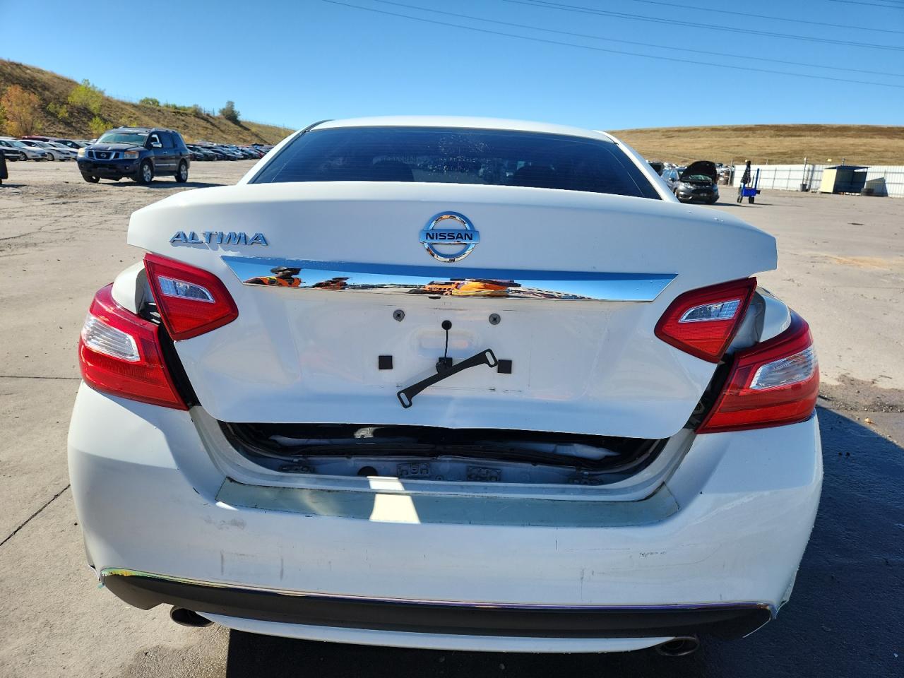 2017 Nissan Altima 2.5 VIN: 1N4AL3AP9HN356945 Lot: 84924635