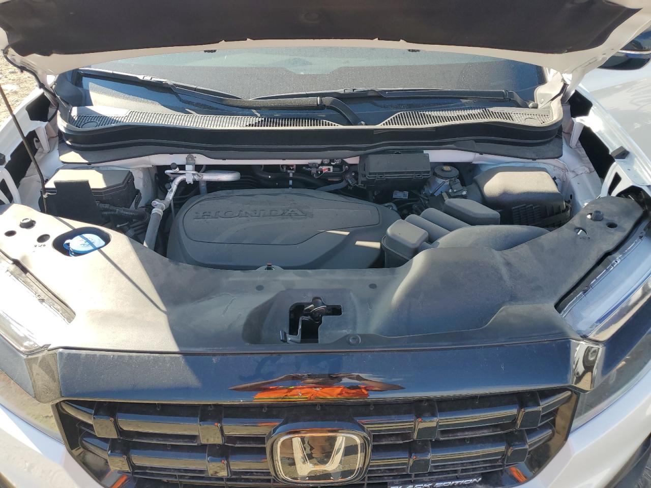 2025 Honda Ridgeline Black Edition VIN: 5FPYK3F82SB014733 Lot: 86668195