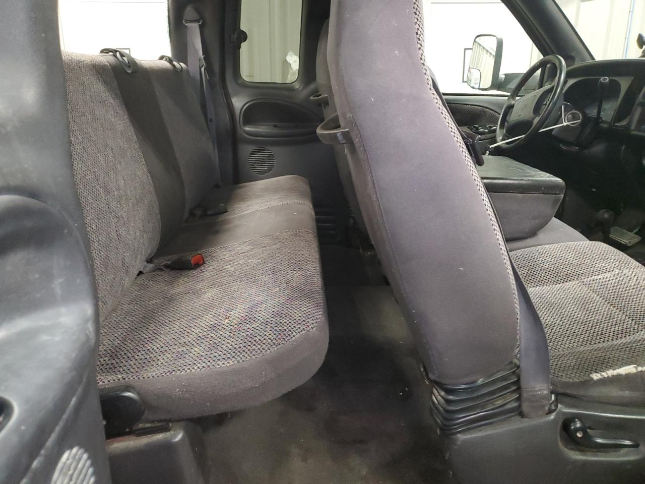 2001 Dodge Ram 2500 VIN: 3B7KF23601G705218 Lot: 90065155