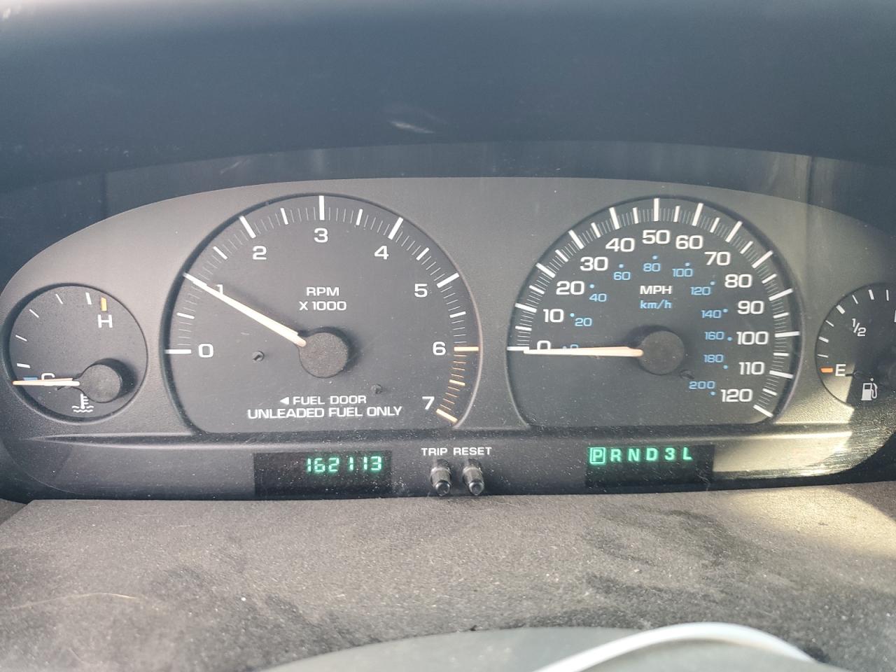 1996 Dodge Grand Caravan Le VIN: 1B4GP54L2TB463758 Lot: 90072365