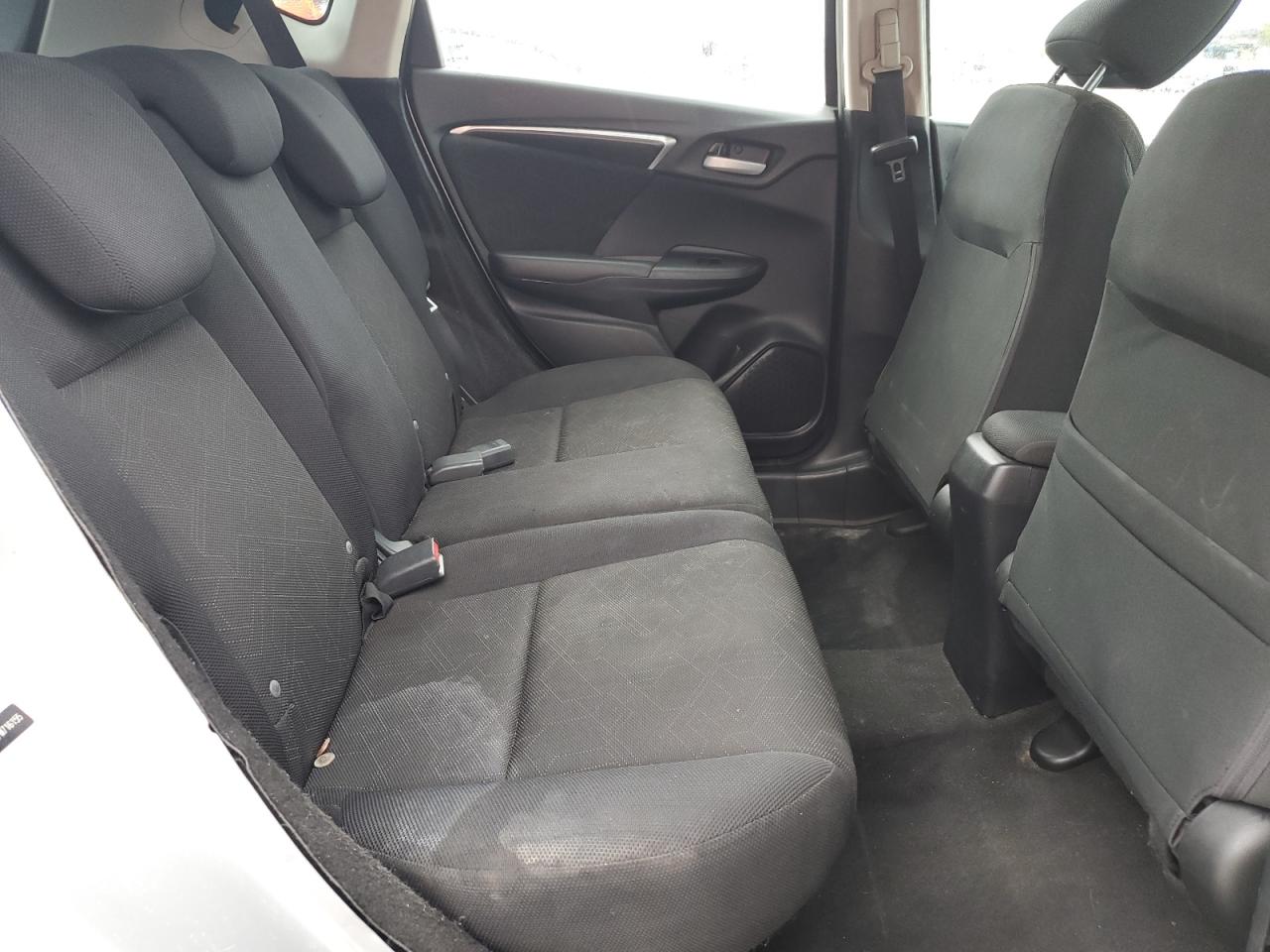 2015 Honda Fit Ex VIN: 3HGGK5H83FM716155 Lot: 86210975