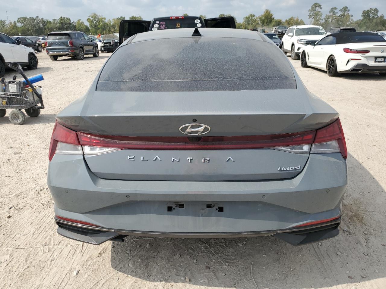 2022 Hyundai Elantra Limited VIN: KMHLP4AG2NU260293 Lot: 87483565