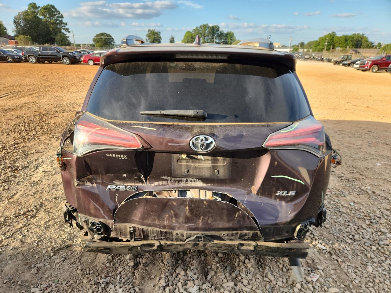 2017 Toyota Rav4 Xle VIN: 2T3WFREV2HW401025 Lot: 85320665