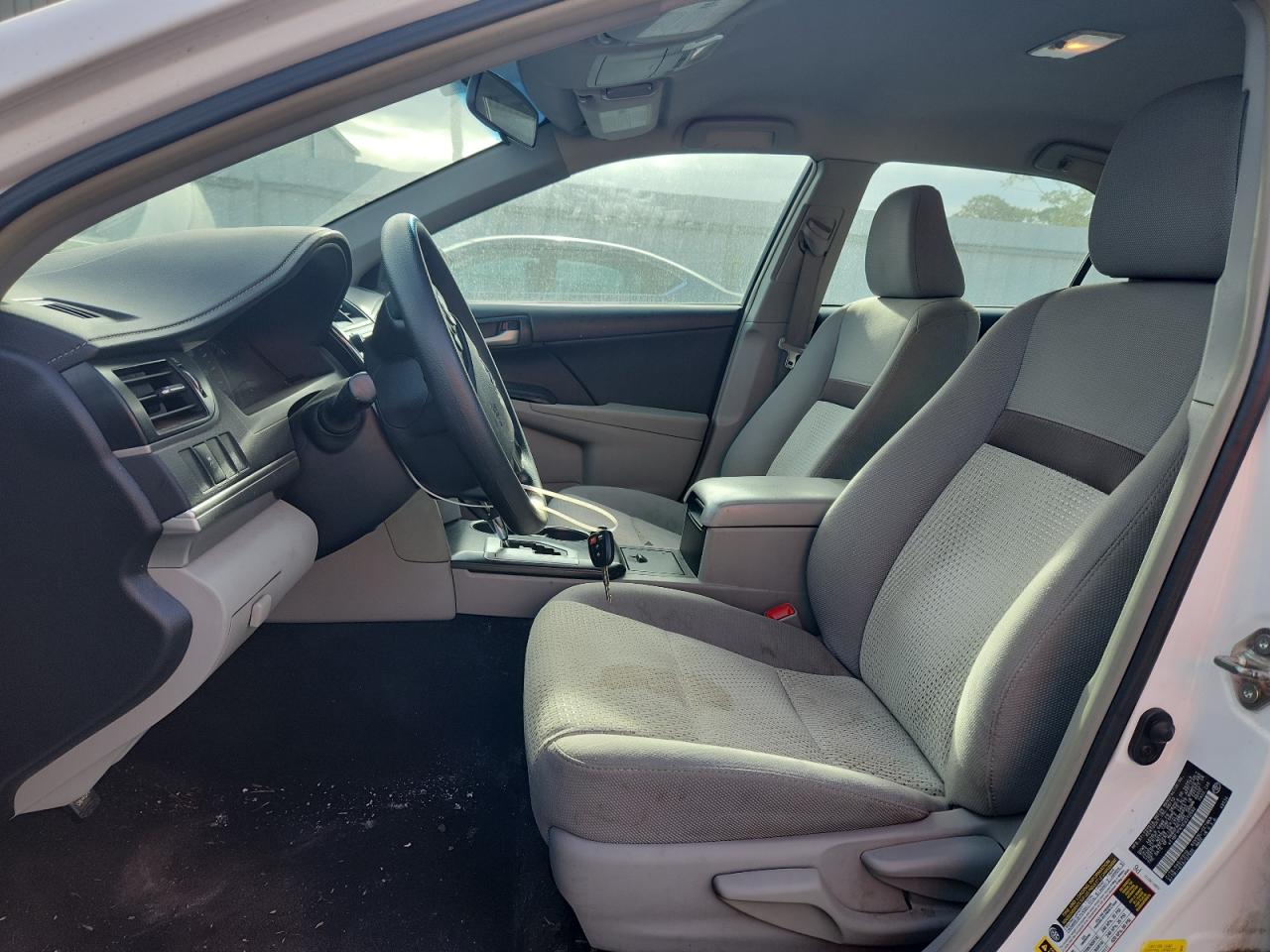 2014 Toyota Camry L VIN: 4T1BF1FK1EU313592 Lot: 86275135