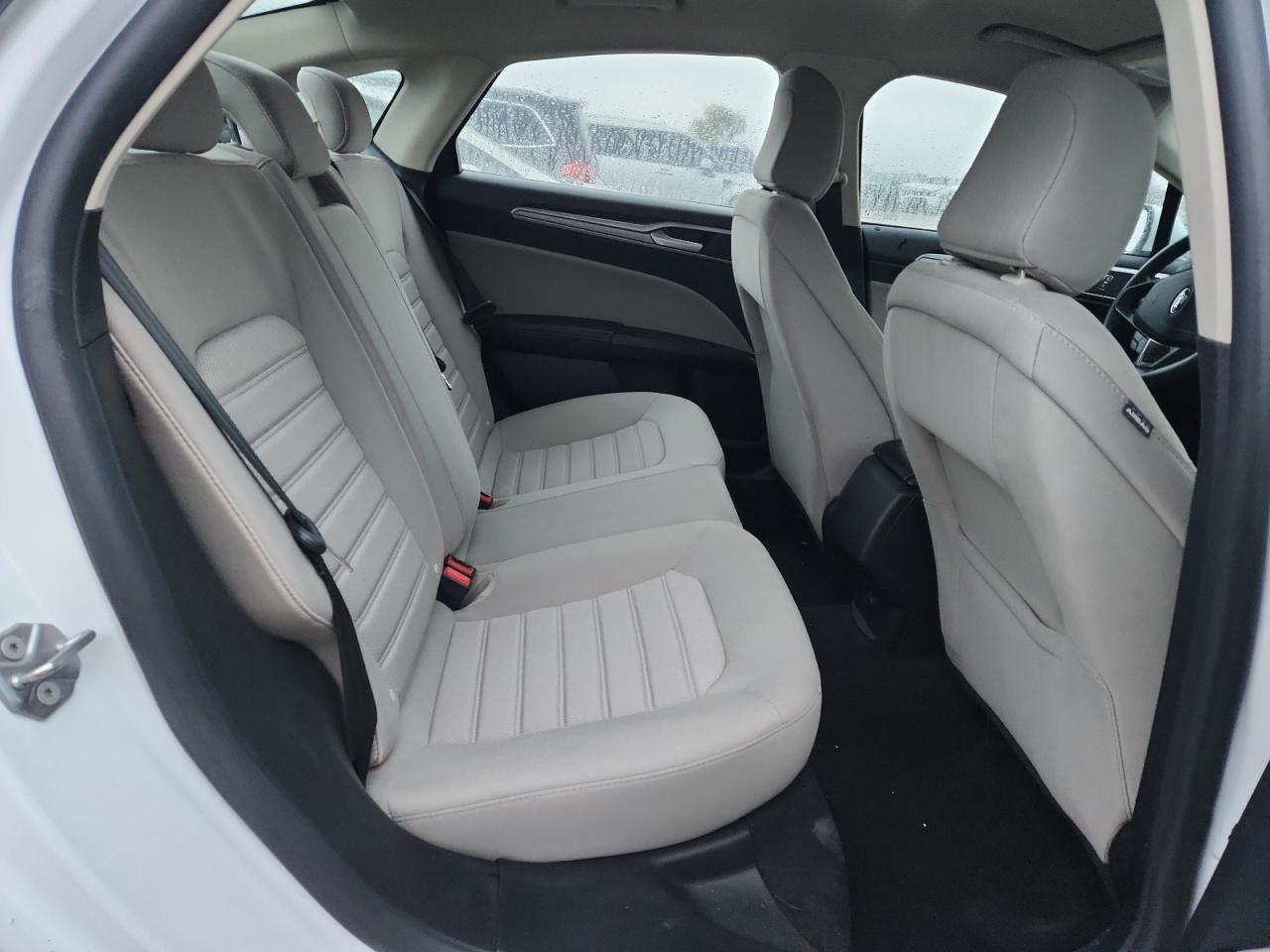 2020 Ford Fusion S VIN: 3FA6P0G74LR194373 Lot: 87072895