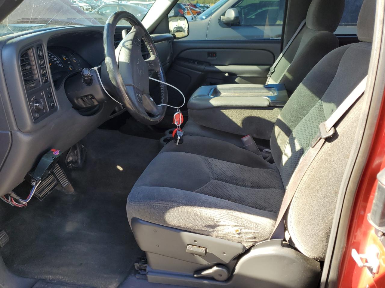 2005 Chevrolet Silverado K1500 VIN: 1GCEK19B75E214116 Lot: 82363275