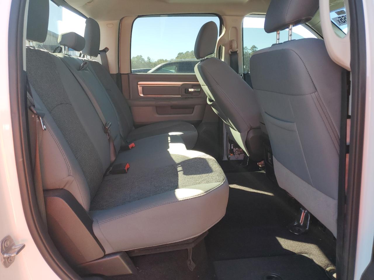 2016 Ram 1500 Slt VIN: 1C6RR6TT3GS243250 Lot: 86481865