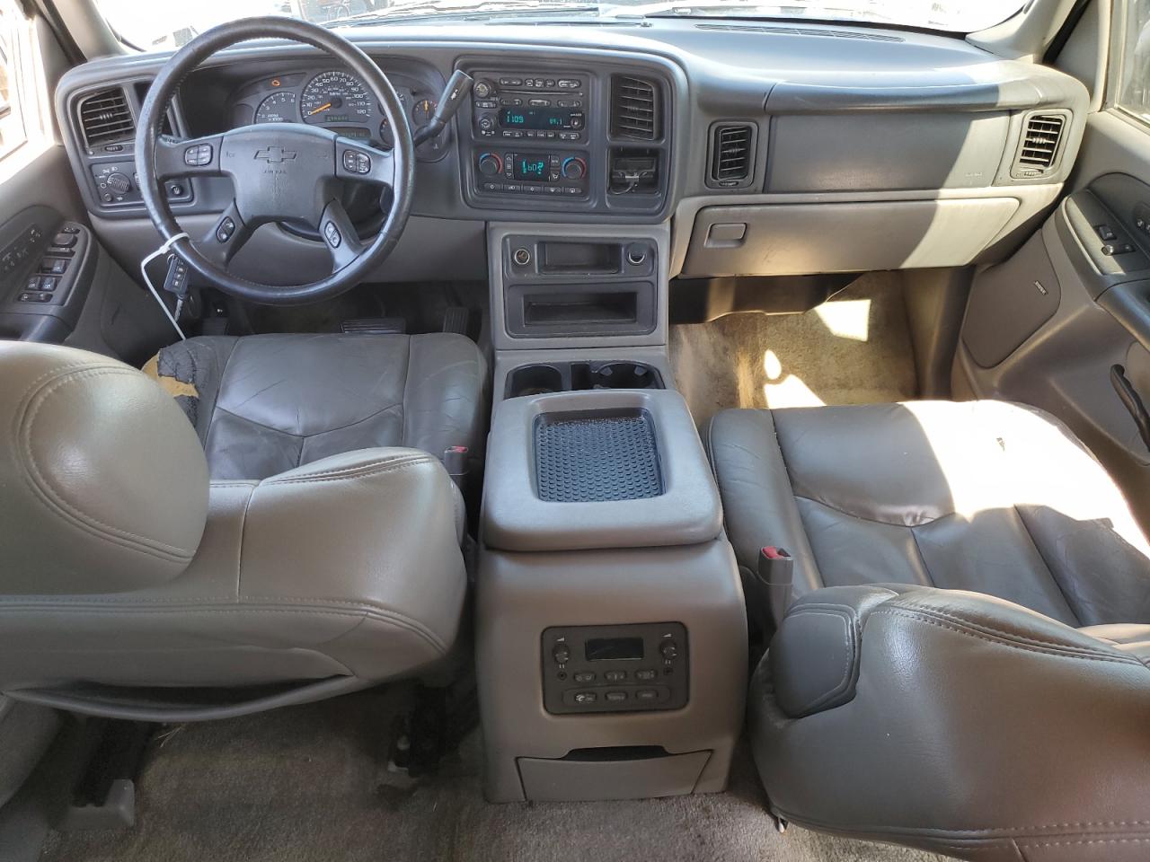 2003 Chevrolet Tahoe C1500 VIN: 1GNEC13Z63R105193 Lot: 87423365