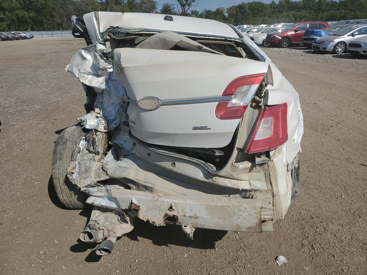 2010 Ford Taurus Sel VIN: 1FAHP2EWXAG115128 Lot: 81987745