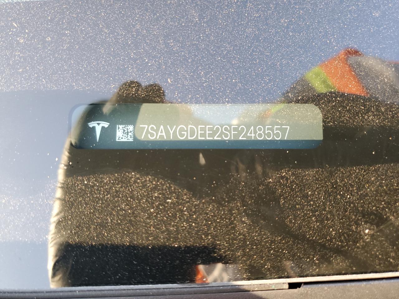 2025 Tesla Model Y VIN: 7SAYGDEE2SF248557 Lot: 84877515