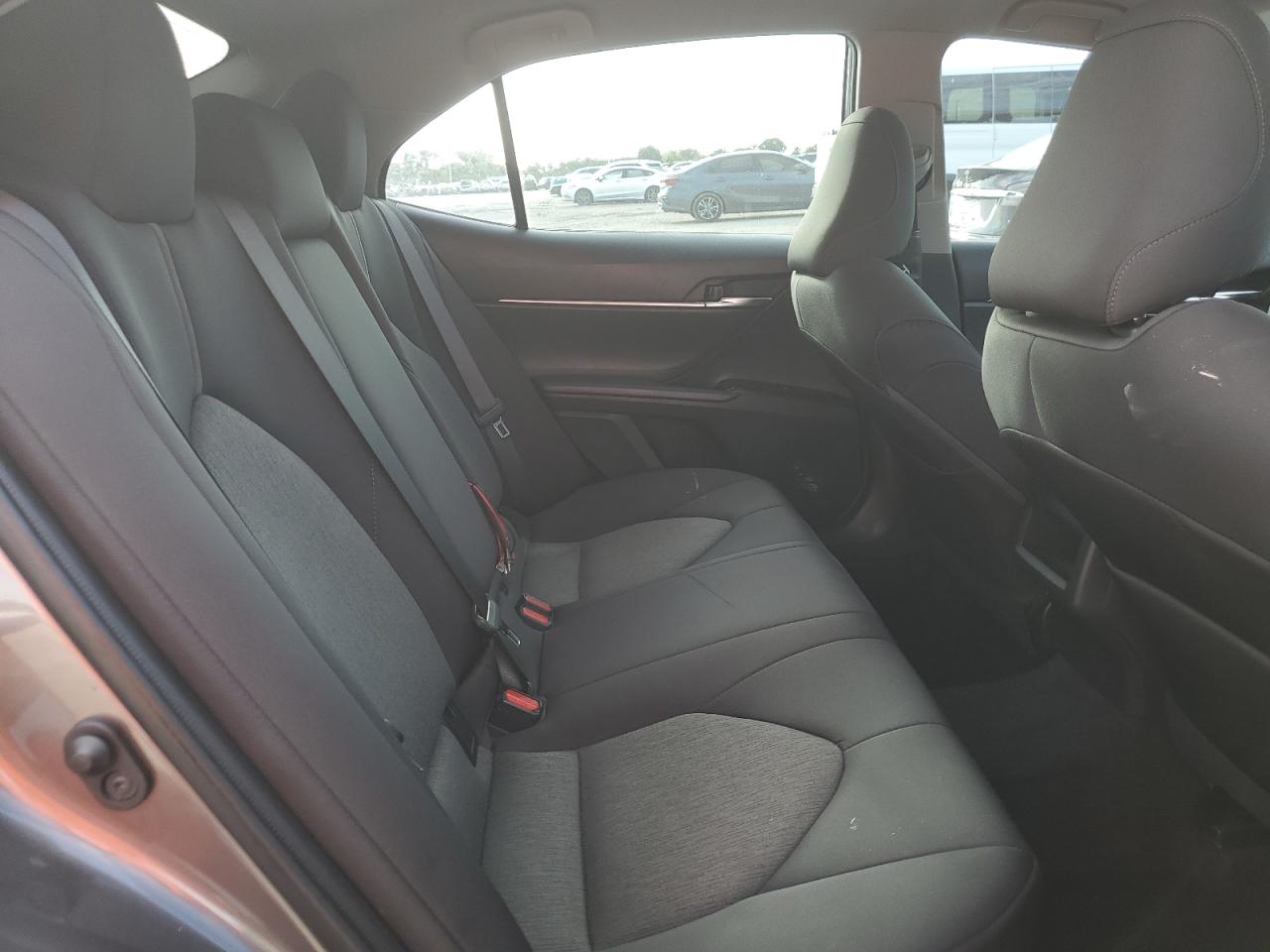 2020 Toyota Camry Le VIN: 4T1C11AK7LU372329 Lot: 84774805