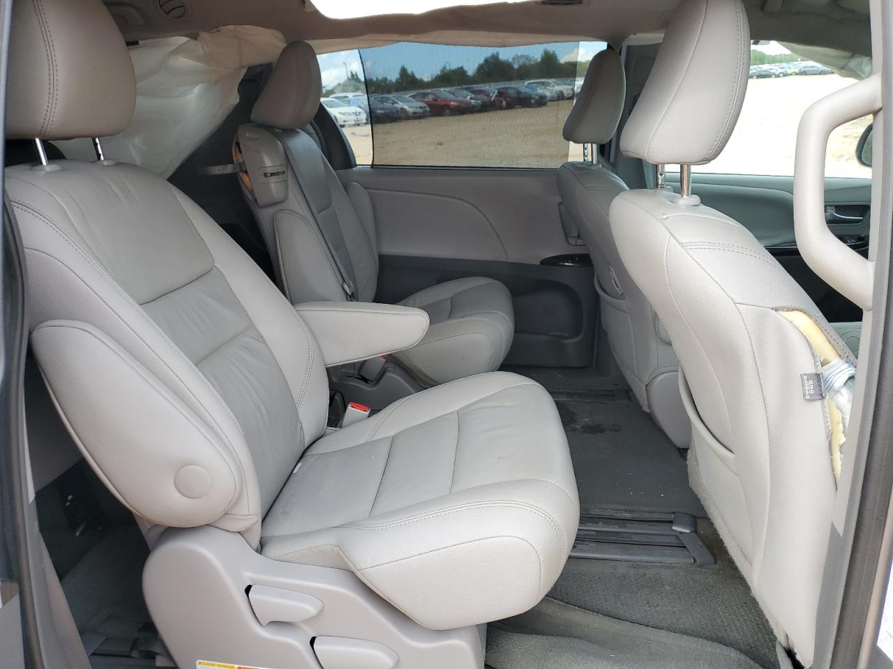 2017 Toyota Sienna Xle VIN: 5TDYZ3DC2HS837100 Lot: 82368485