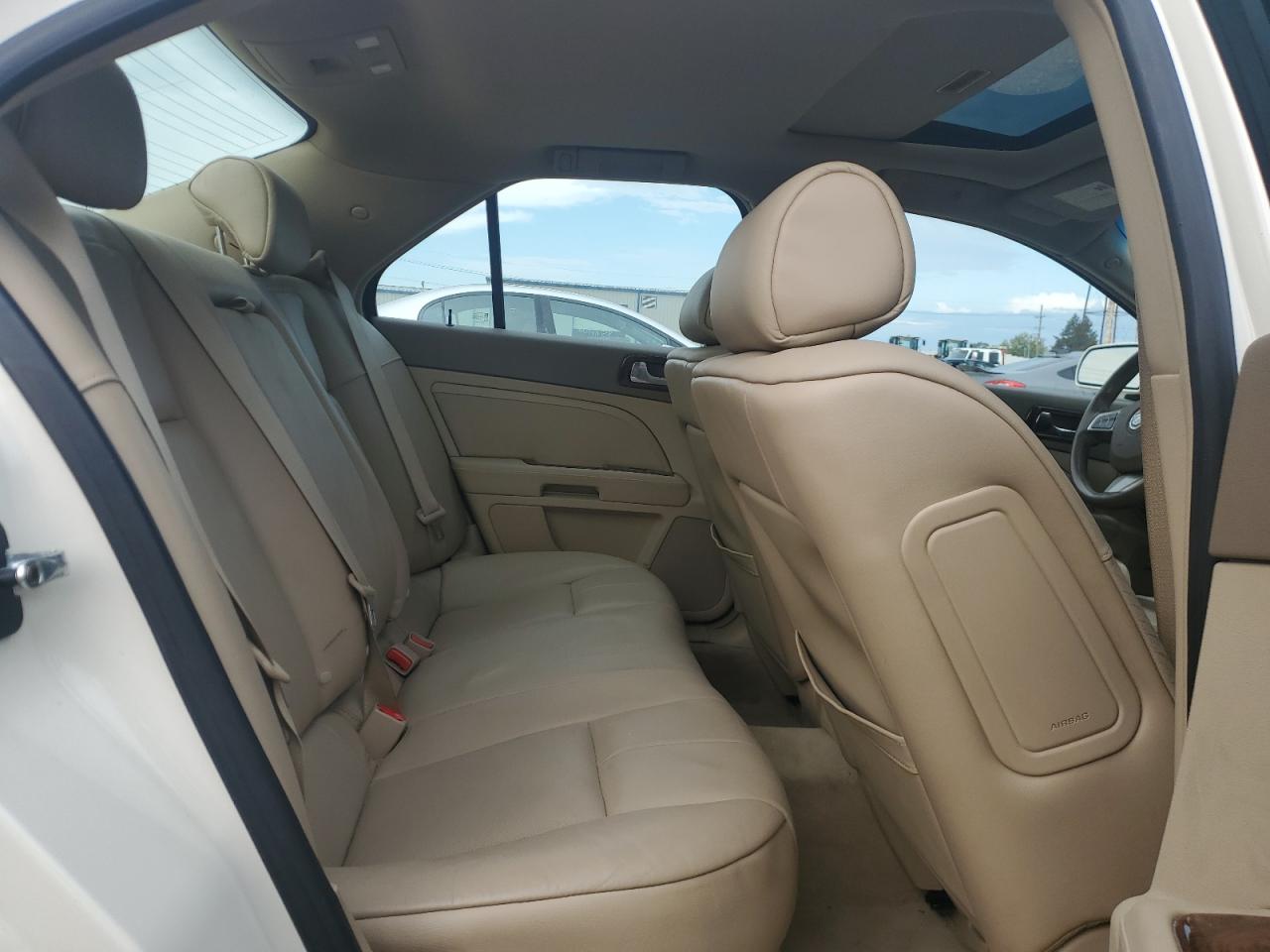 2008 Cadillac Sts VIN: 1G6DW67V980197947 Lot: 85865335