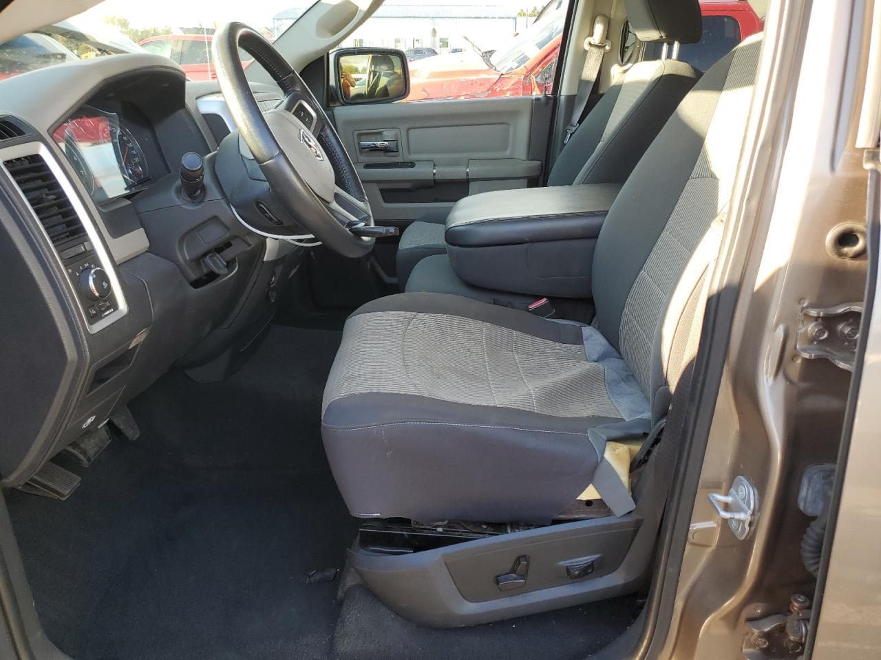 2010 Dodge Ram 1500 VIN: 1D7RV1GP1AS192512 Lot: 85382205