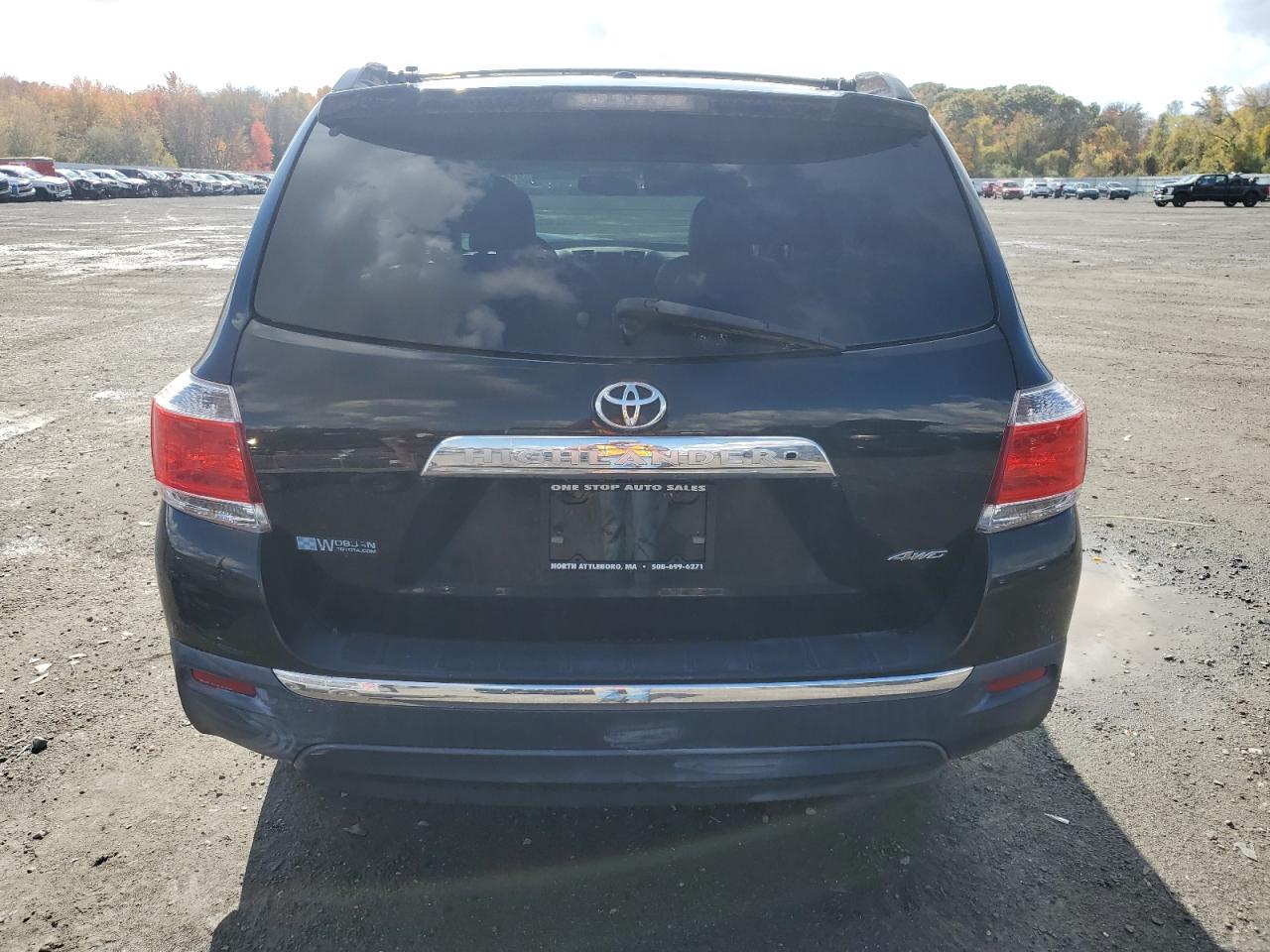 2011 Toyota Highlander Limited VIN: 5TDDK3EH0BS090293 Lot: 89477445