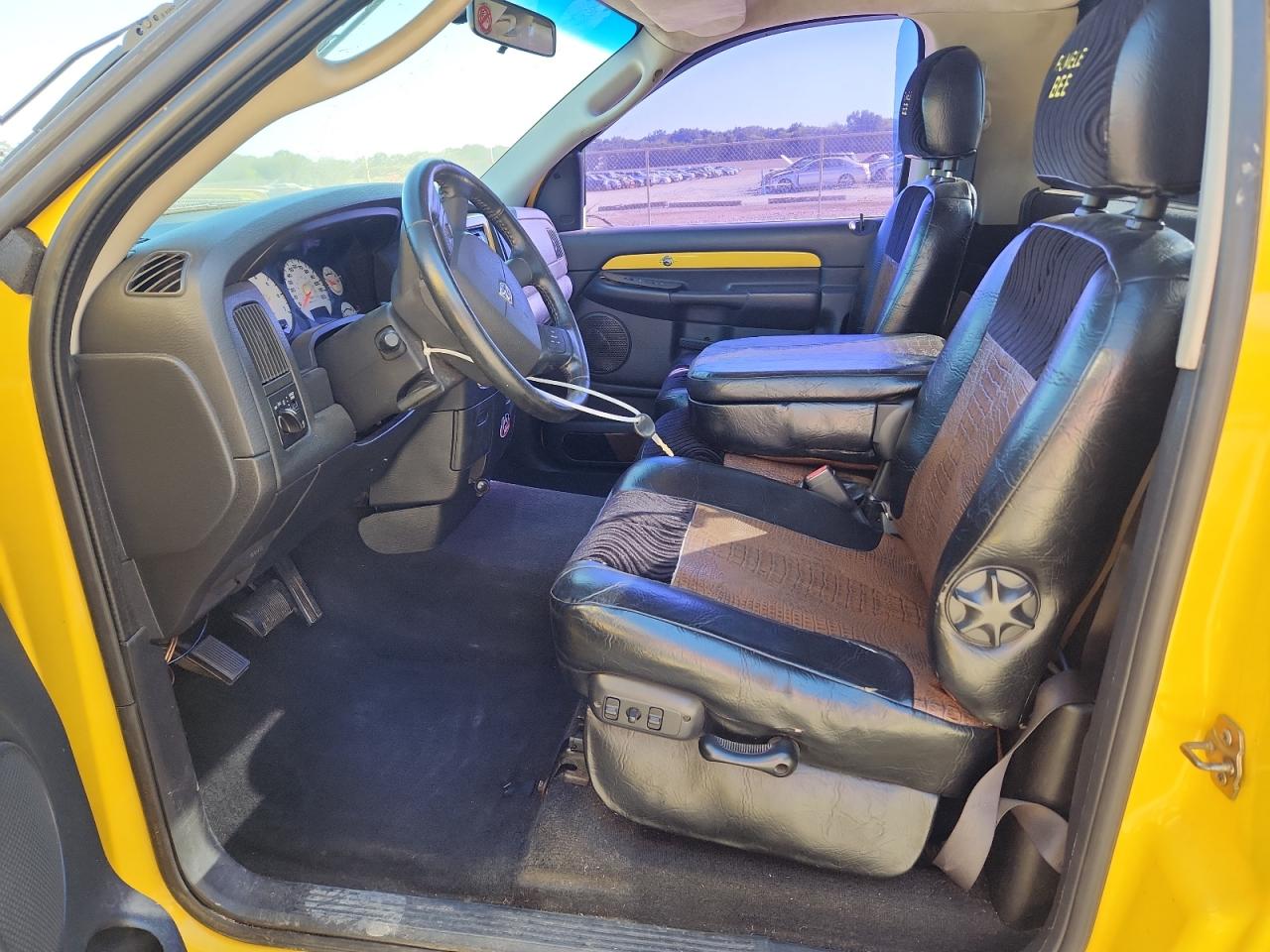 2004 Dodge Ram 1500 St VIN: 1D7HA16DX4J258760 Lot: 82473335