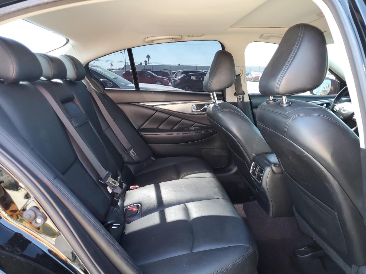 2015 Infiniti Q50 Base VIN: JN1BV7AP4FM357569 Lot: 82534765