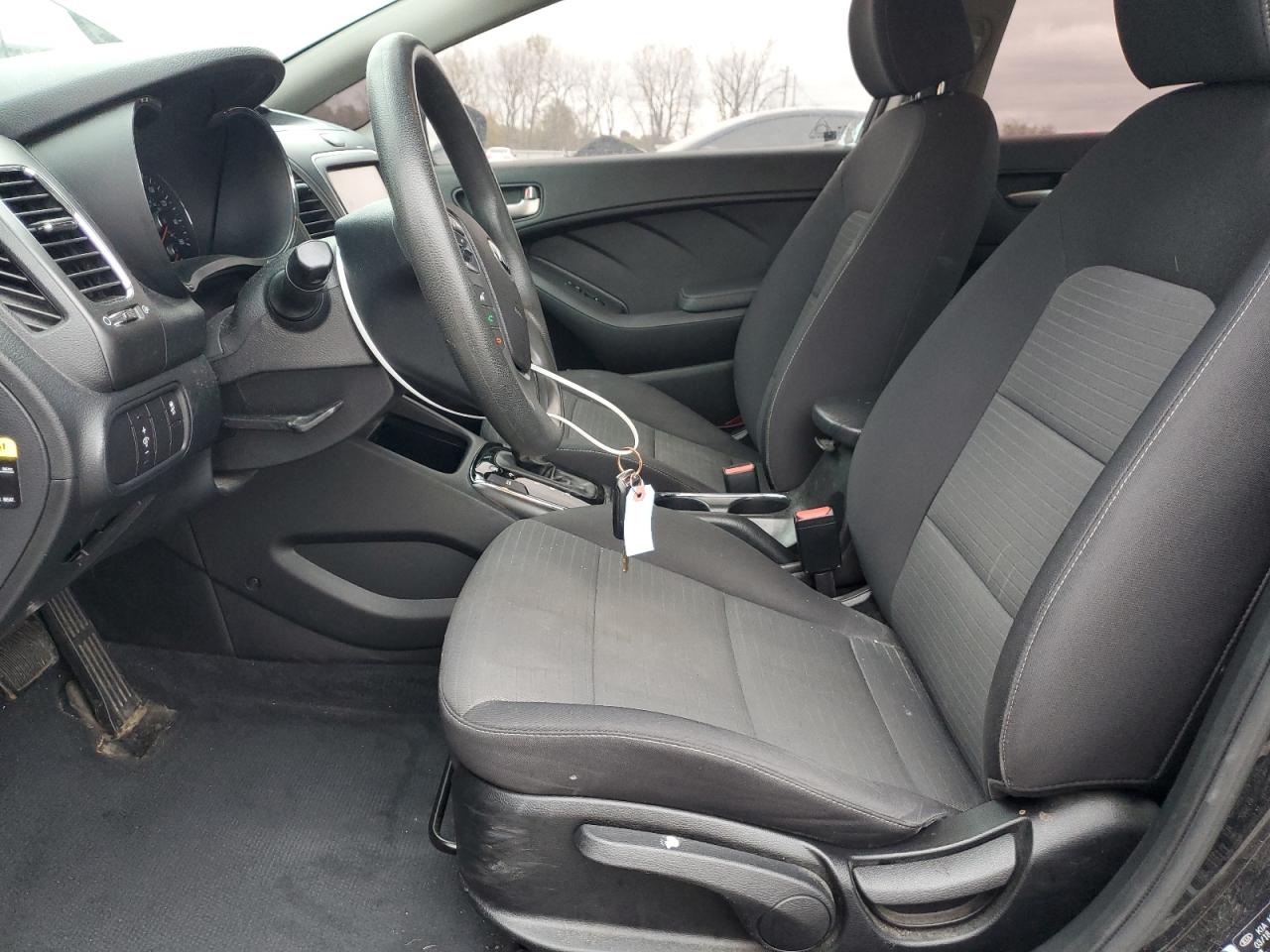 2018 Kia Forte Lx VIN: 3KPFL4A70JE256295 Lot: 82664035