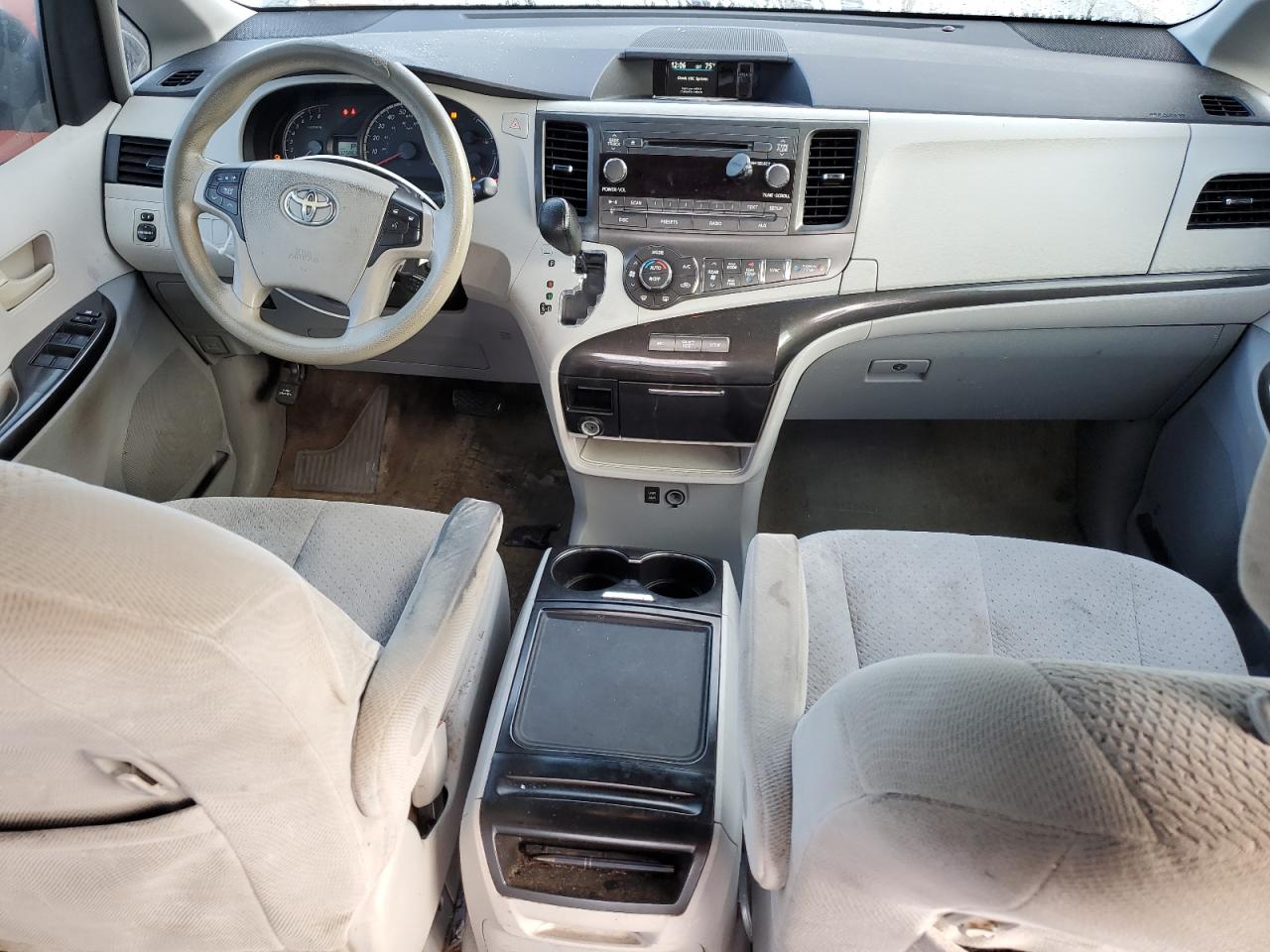 2014 Toyota Sienna Le VIN: 5TDKK3DC3ES522702 Lot: 85198585