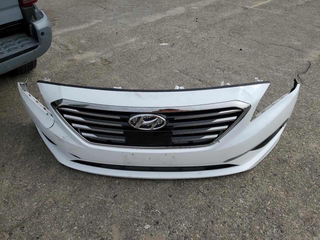 2015 Hyundai Sonata Sport VIN: 5NPE34AF5FH024555 Lot: 81915255