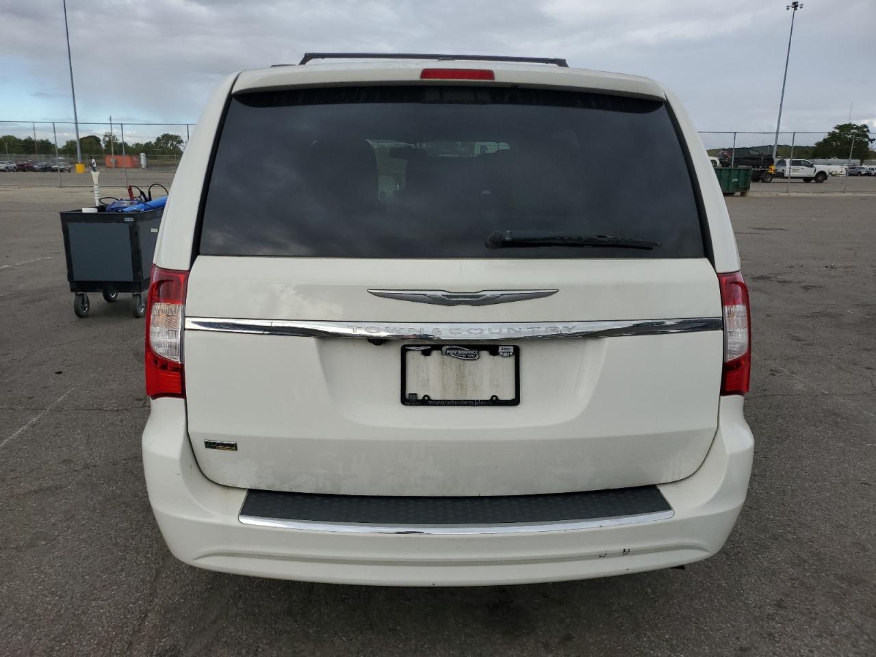 2013 Chrysler Town & Country Touring VIN: 2C4RC1BG1DR584483 Lot: 81993685