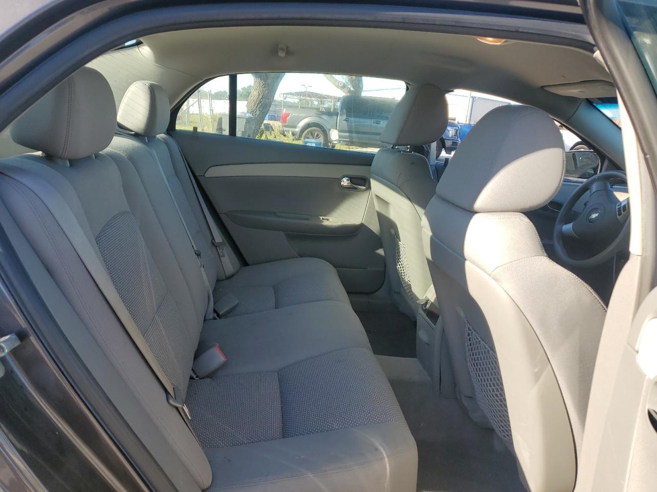 2010 Chevrolet Malibu Ls VIN: 1G1ZA5EB7A4165218 Lot: 82465115