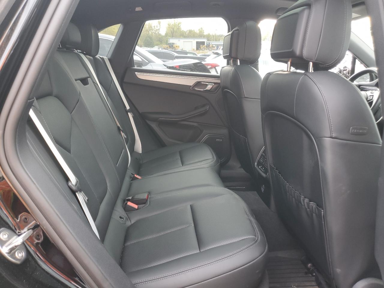 2024 Porsche Macan Base VIN: WP1AA2A52RLB09724 Lot: 87447115