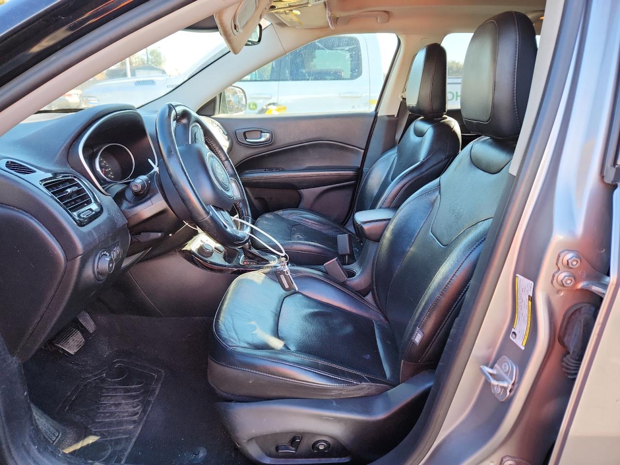 2018 Jeep Compass Limited VIN: 3C4NJDCB2JT199449 Lot: 82764915