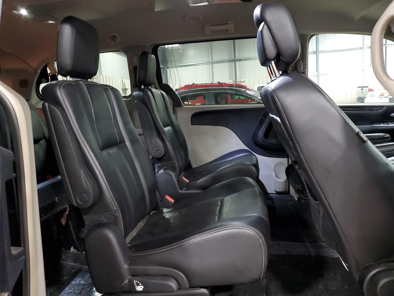 2014 Chrysler Town & Country Touring VIN: 2C4RC1BG4ER325262 Lot: 90451575