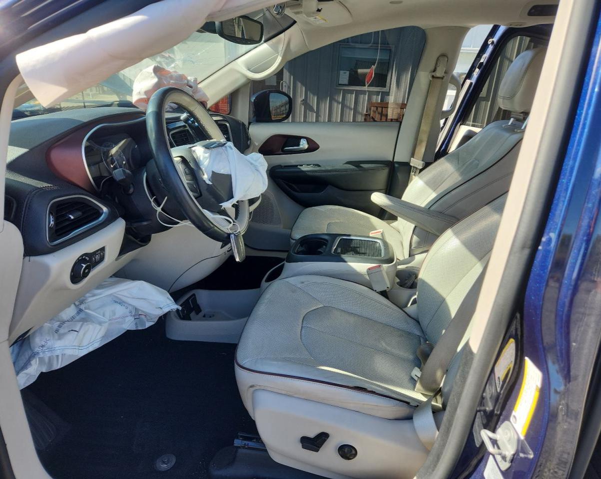 2017 Chrysler Pacifica Limited VIN: 2C4RC1GG5HR534622 Lot: 90335705