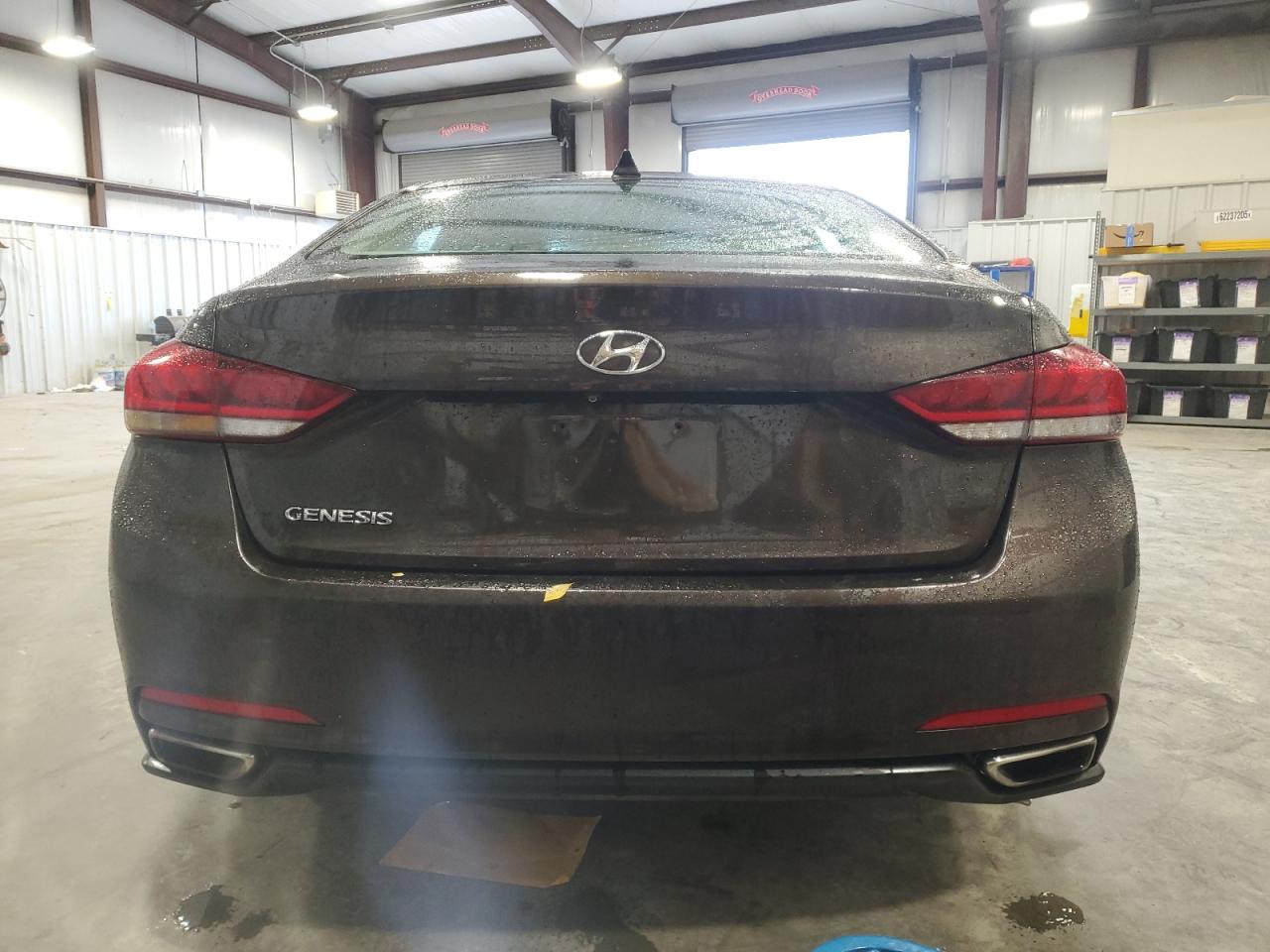 2015 Hyundai Genesis 3.8L VIN: KMHGN4JE6FU096053 Lot: 90141875