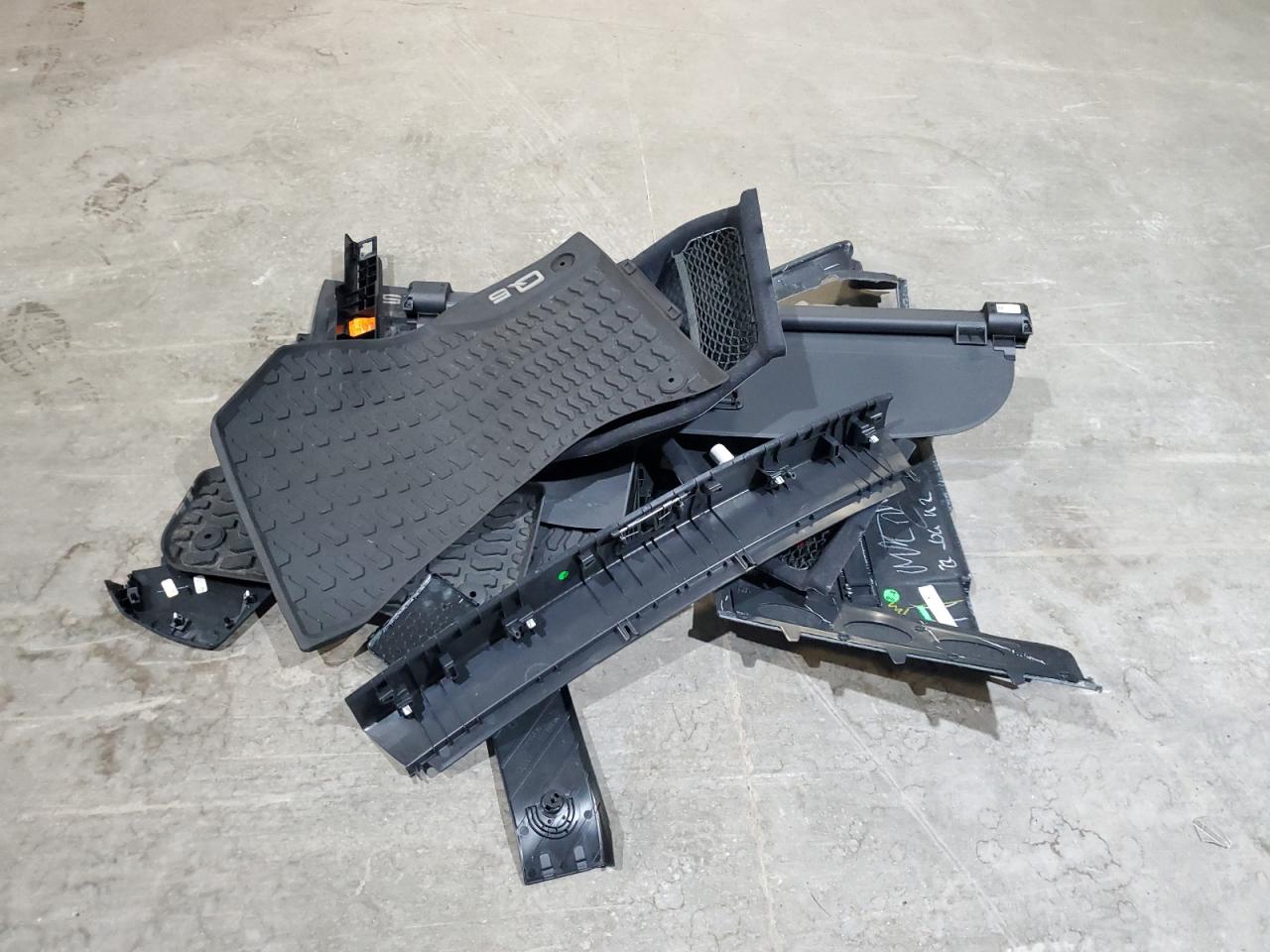 2018 Audi Q5 Premium Plus VIN: WA1BNAFY8J2023331 Lot: 85568015