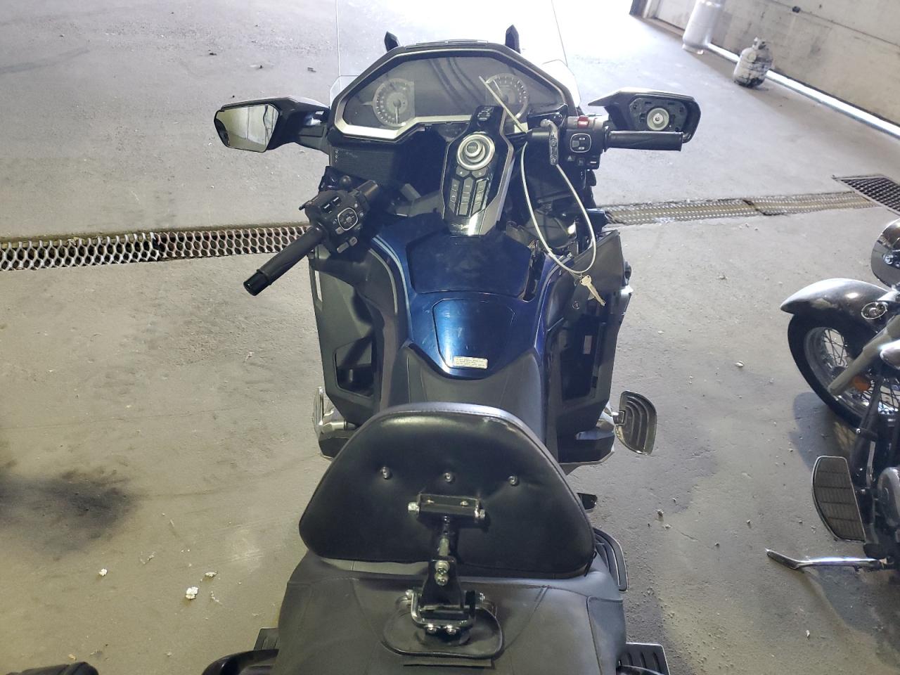 2019 Honda Gl1800 D VIN: JH2SC7954KK101368 Lot: 70304085