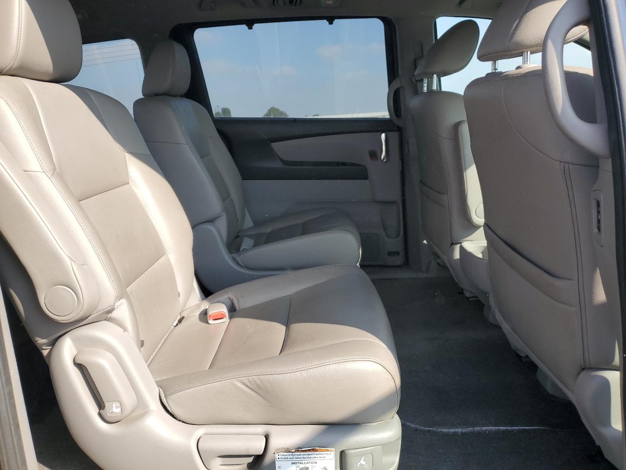 2015 Honda Odyssey Touring VIN: 5FNRL5H98FB072802 Lot: 87123835