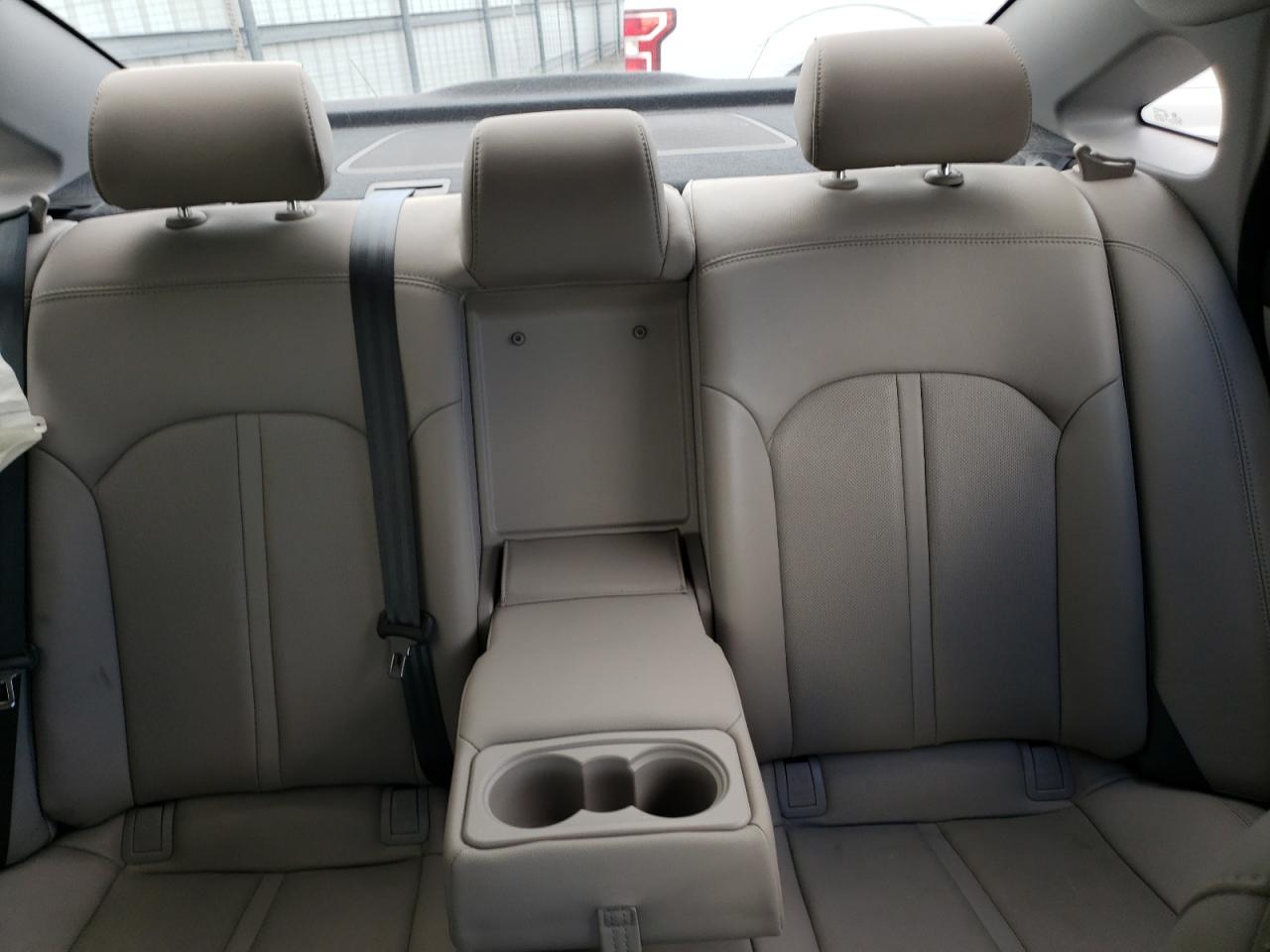 2016 Hyundai Sonata Sport VIN: 5NPE34AF4GH410689 Lot: 86528925